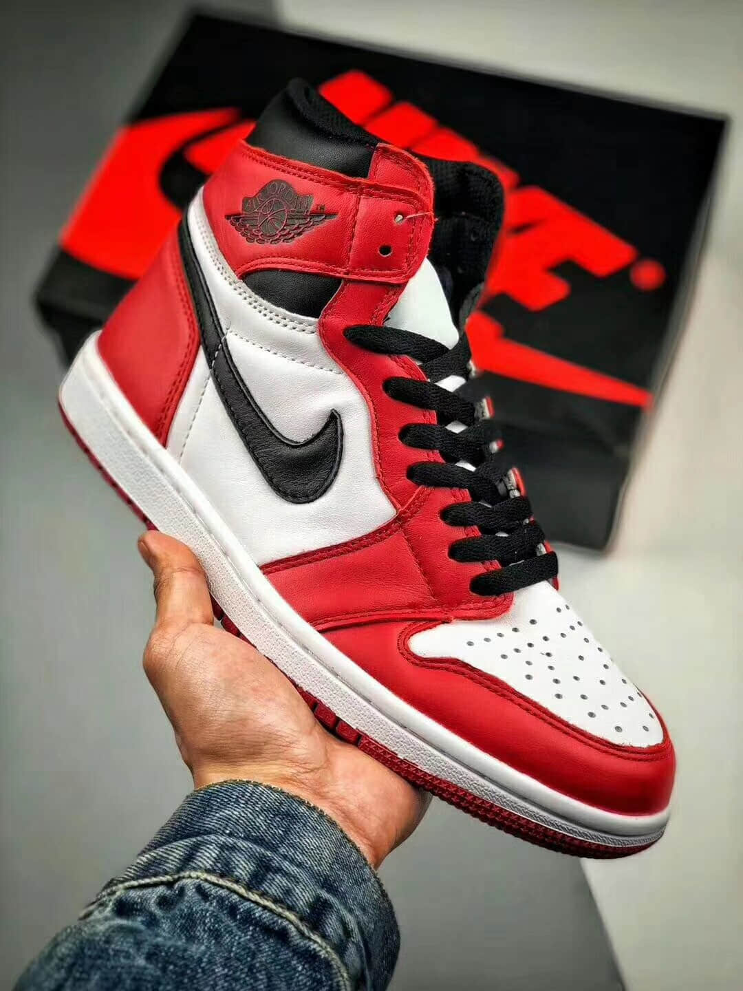 AJ1 偽物 レトロ ハイ OG 